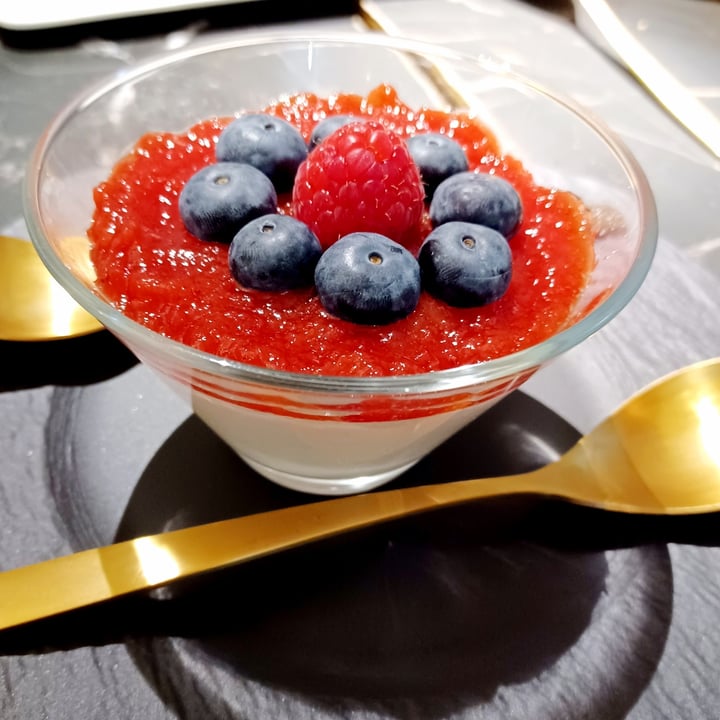 photo of Choose Restaurante Vegano Panna Cotta shared by @angso on  26 Aug 2023 - review
