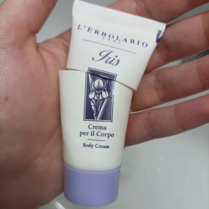 photo of L’Erbolario Crema corpo Iris shared by @jjoia on  23 Aug 2023 - review