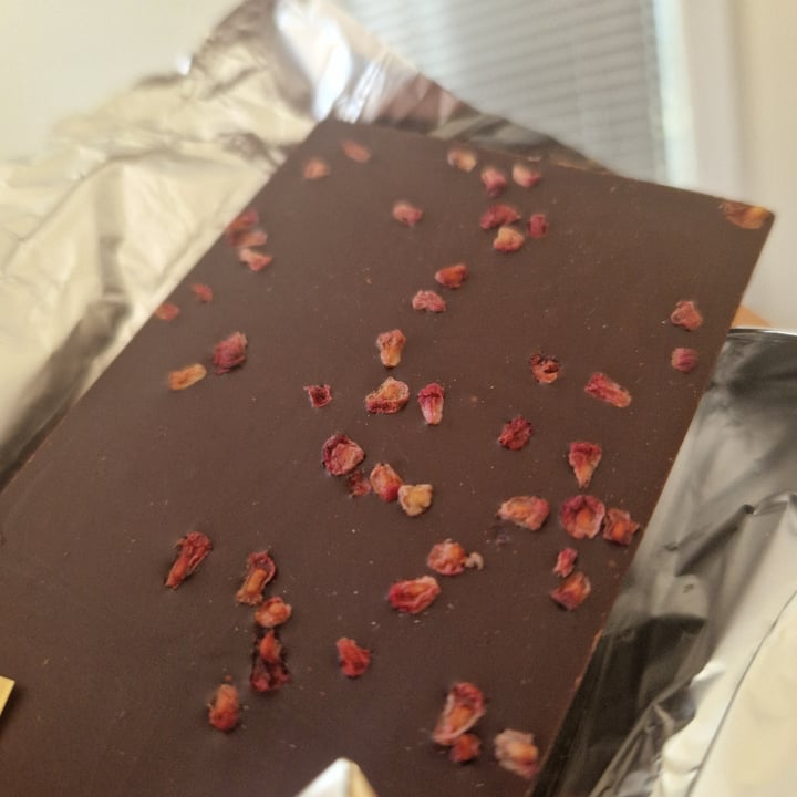 photo of Raw Halo Dark & Raspberry Organic Raw Chocolate shared by @valibabali on  14 Apr 2024 - review