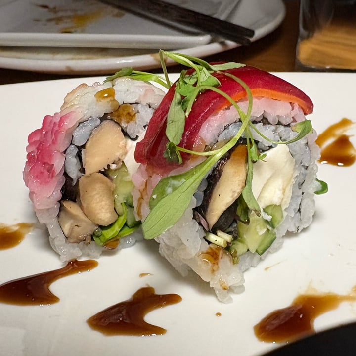 photo of Village of OM Plant Kitchen rainbow roll shared by @veghui on  05 Sep 2025 - review