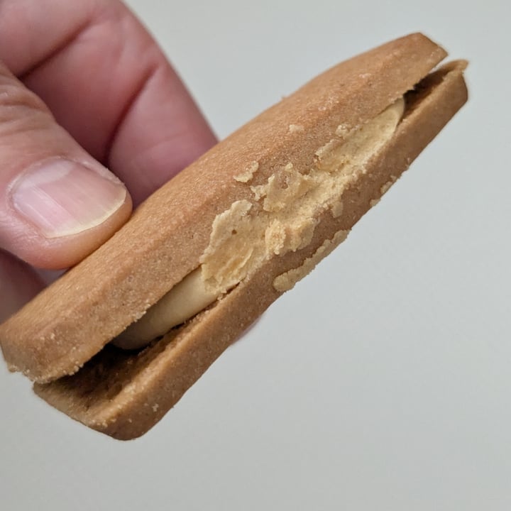 photo of family mart Plant-based caramel cookies shared by @izumi on  23 Mar 2025 - review