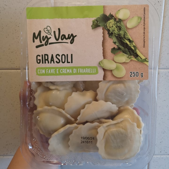 photo of MyVay Girasoli con Crema di Fave e Friarielli shared by @aleveganfoodlover on  23 May 2024 - review