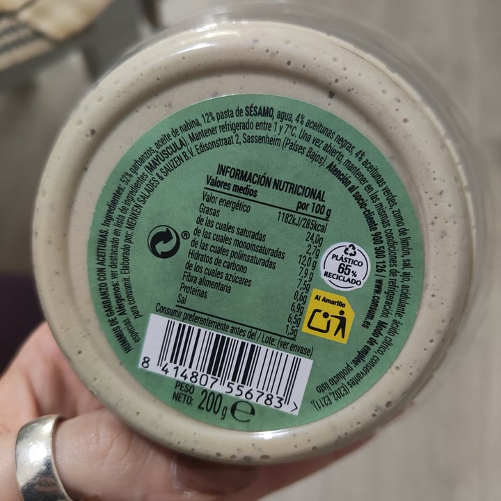 photo of Consum Hummus con aceitunas shared by @emedemo on  30 Nov 2023 - review