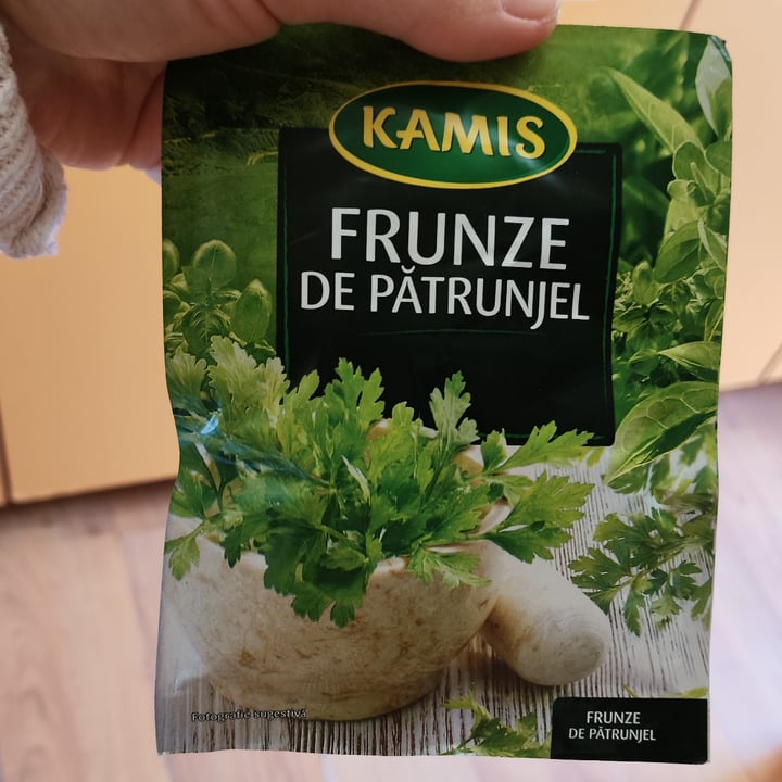 photo of Kamis dry parsley leaves shared by @goe on  25 Apr 2024 - review