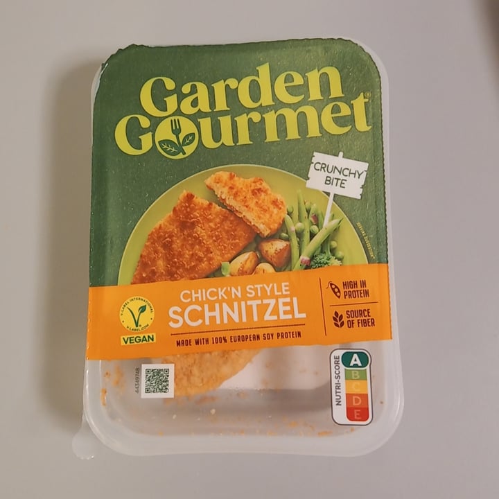 photo of Garden Gourmet Chick'n style schnitzel shared by @chalchihut on  22 Sep 2024 - review