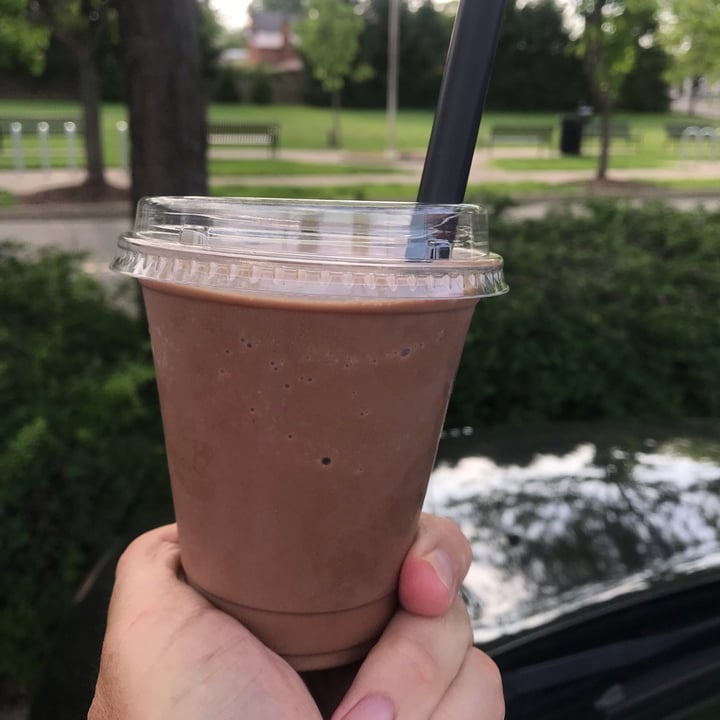 photo of Coffee on High Vegan Chocolate Milkshake shared by @arronlee on  04 May 2024 - review