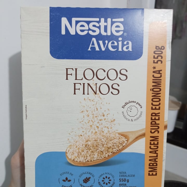 photo of Nestlé aveia shared by @chuusavethebees on  01 Jun 2024 - review