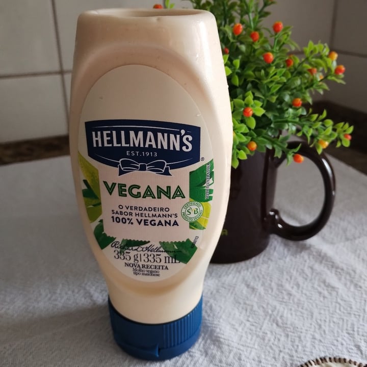 photo of Hellmans vegana Hellmannn's VEGANA shared by @fernandameneg on  20 Jan 2024 - review