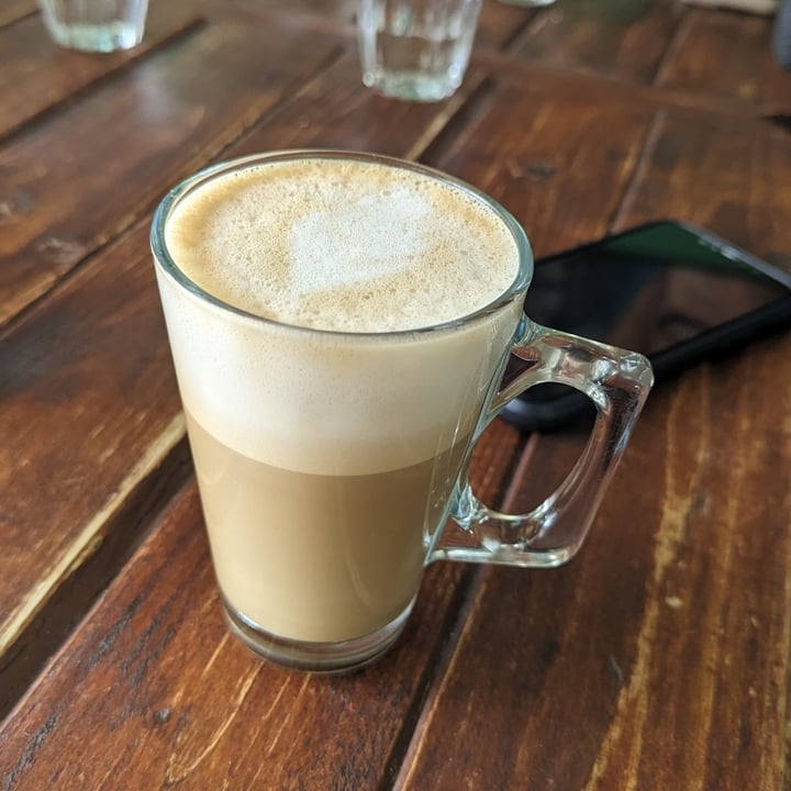 photo of Brasil Vegano Cafe Pistachio Latte shared by @filter-kaapi on  30 Apr 2024 - review