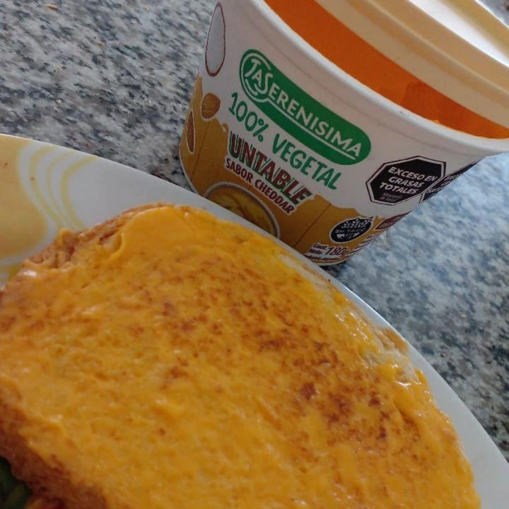 photo of La Serenísima Untable Sabor Cheddar shared by @agusmayer on  19 Jan 2024 - review