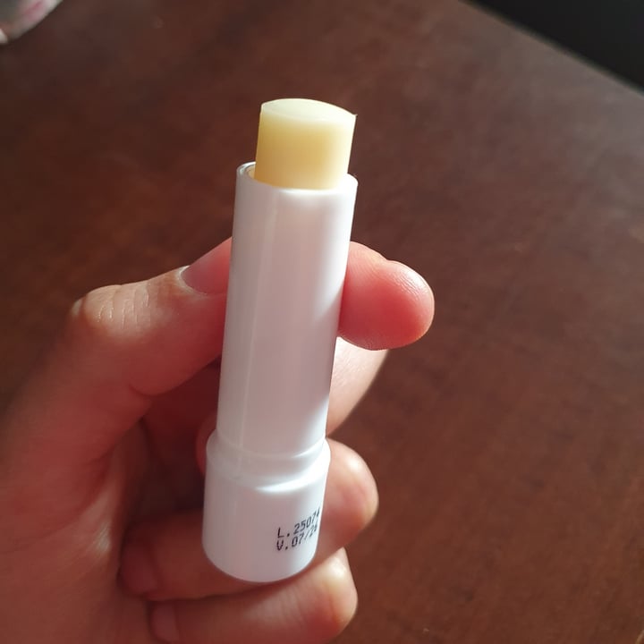 photo of Farmacity  Balsamo Labial Vegan Balm shared by @yukiita on  14 Sep 2024 - review
