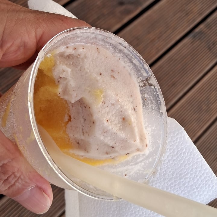 photo of Cannoli e Coralli Granita Mandorle E Mango shared by @queenmary on  17 Sep 2025 - review