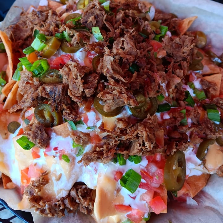 photo of Pig Minds Brewing Co. outback nachos shared by @ninetypercent on  04 Jul 2024 - review