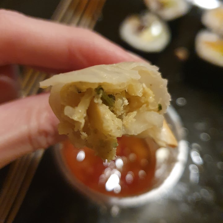 photo of Yokattara Sushi Vegetable Gyoza shared by @gembean on  25 Oct 2023 - review