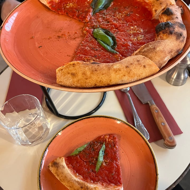 photo of Pizzeria Popolare pizza rossa shared by @harunoyuki on  13 Apr 2024 - review