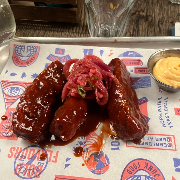 BrewDog Glasgow United Kingdom temple of seitan wings Review abillion