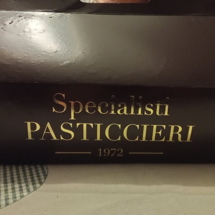 photo of Il Gigante Supermercati Pasticcini shared by @stefymeroni on  06 Jan 2024 - review