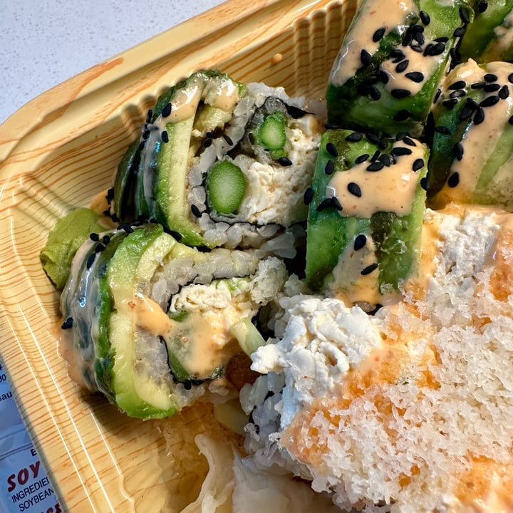 photo of Ogenki sushi Spicy Green Dragon Roll shared by @leratonsaveur on  23 Apr 2024 - review
