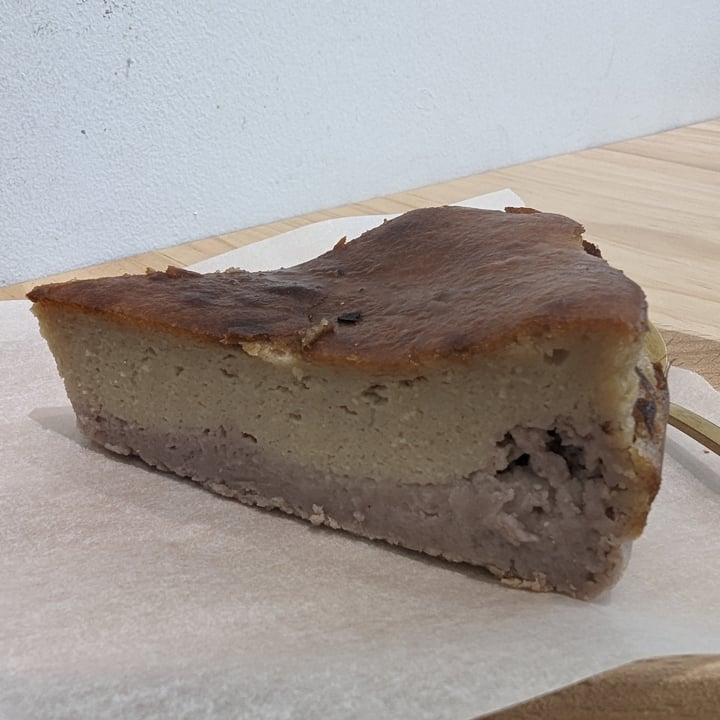 photo of Lilac Oak Taro Basque Cheesecake shared by @shanna on  13 Mar 2024 - review