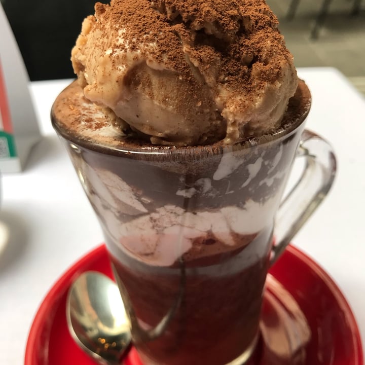 photo of Funghi e tartufo Iced chocolate w/ hazelnut ice cream, macadamia milk w/ whipped cream shared by @lordsnooks on  07 Oct 2025 - review