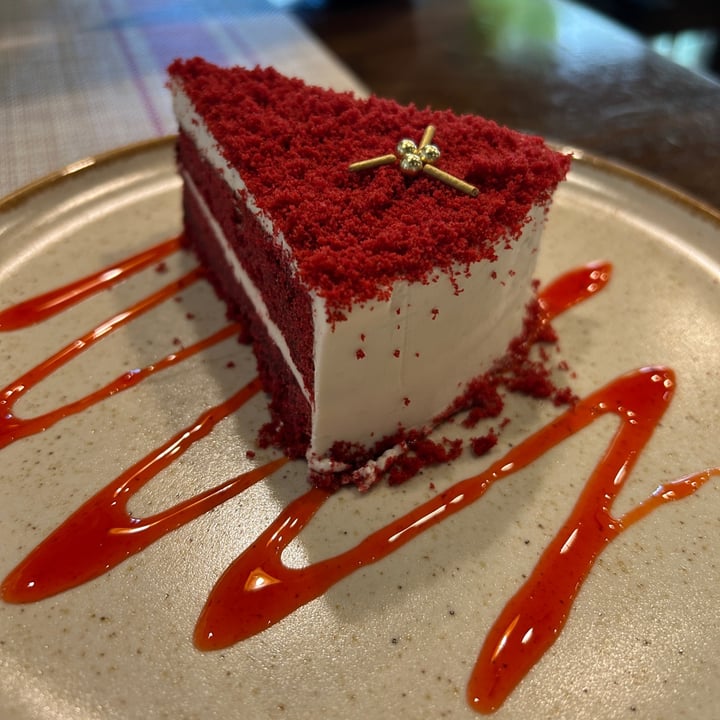 photo of Yes! Vegan Bed & Vegan Foods red velvet cake shared by @sharsiva4 on  06 Sep 2023 - review