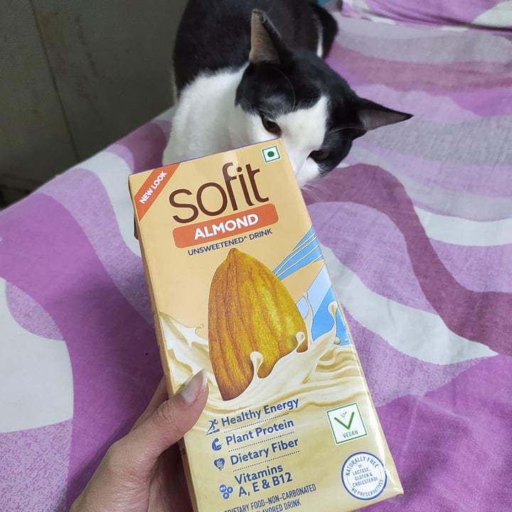 photo of Sofit Almond Drink Unsweetened shared by @veganbhumika on  22 Mar 2024 - review