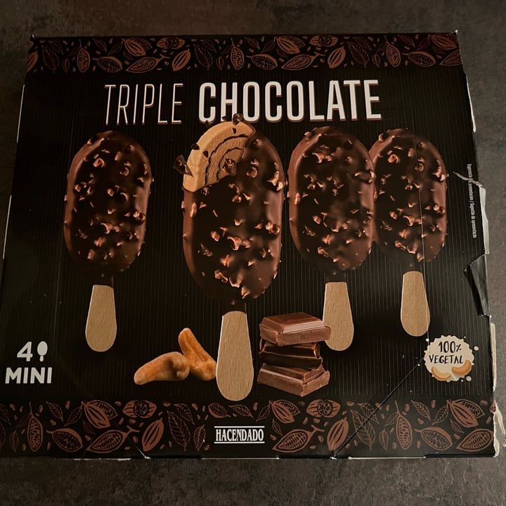 photo of Hacendado helado triple chocolate shared by @wonderjo on  22 Jun 2024 - review