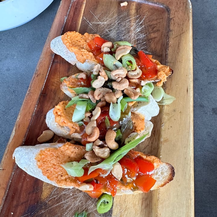 photo of SŌW Plated cashew Pimento cheese Crostinis shared by @yrayburn on  07 Oct 2023 - review