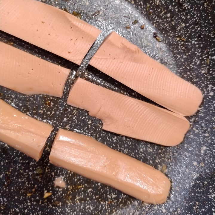 photo of Vemondo vegan smoke flavour sticks shared by @sofia-lanzoni on  05 May 2025 - review