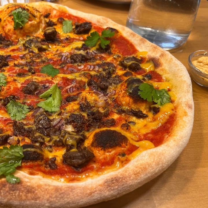 photo of UUNI-pizzeria, Lohja Vegan Fresh shared by @noblegoose14 on  02 May 2025 - review