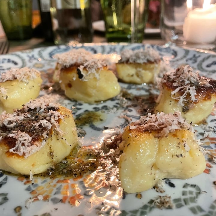 photo of Ristorante Osteria il Palagetto gnocchi olio e tartufo shared by @robertacor on  09 Feb 2025 - review
