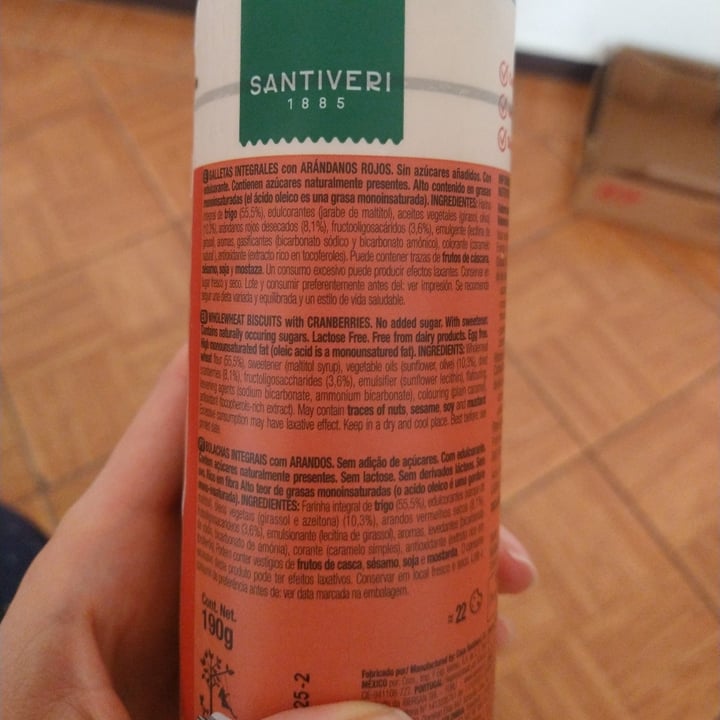 photo of Santiveri galletas integrales arándano shared by @dianiiiux on  13 Nov 2023 - review