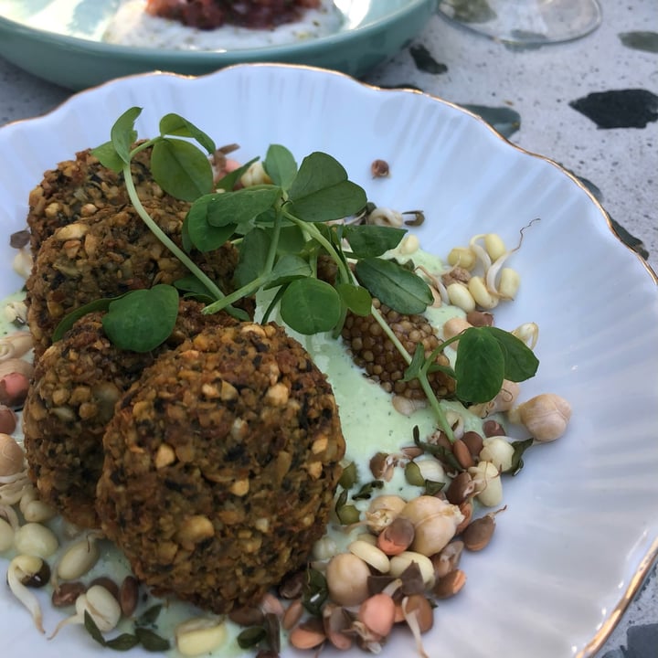 photo of Upper Union Green Falafel shared by @saigepeters on  21 Sep 2023 - review