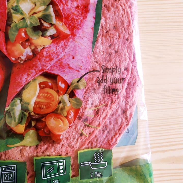 photo of Vemondo Tortilla wraps beetroot shared by @rominaguch on  14 Oct 2023 - review