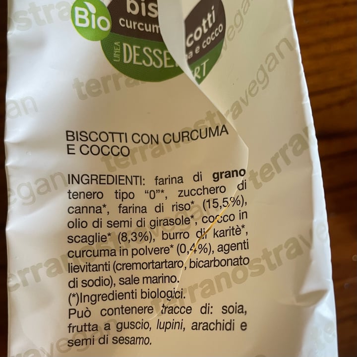 photo of Fatti per bene terranostra vegan Biscotti cocco e curcuma shared by @antonellaboschi on  08 May 2024 - review