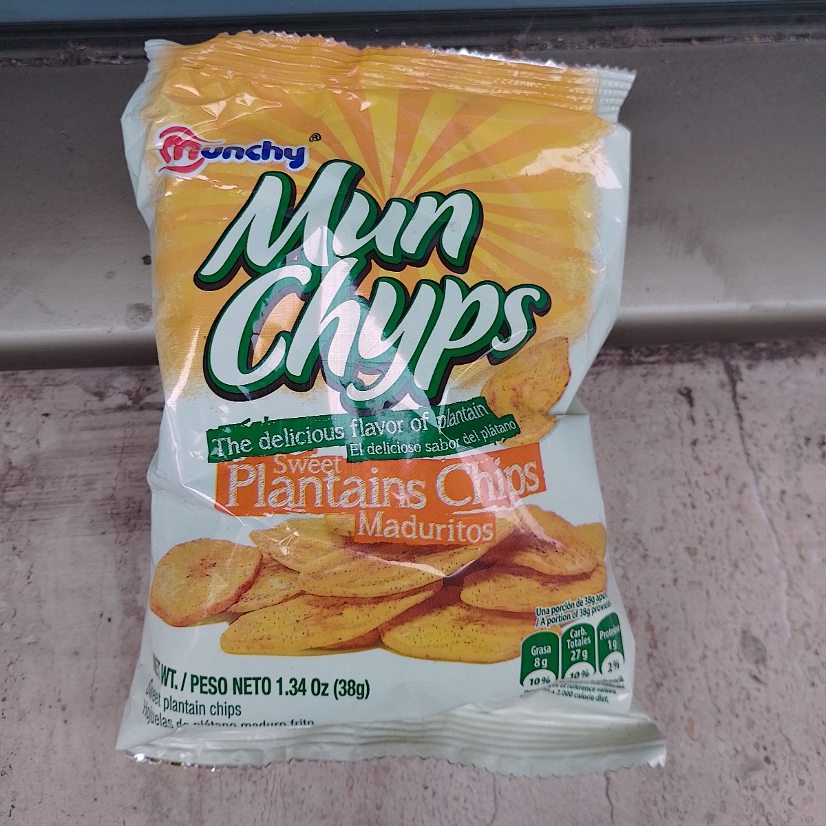 sweet-plantains-chips-from-munchy-colombia-vegan-product-reviews