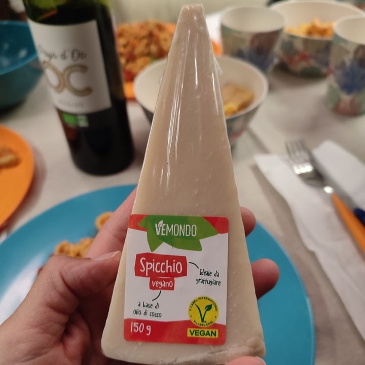photo of Vemondo spicchio vegano shared by @monica86 on  20 Aug 2023 - review
