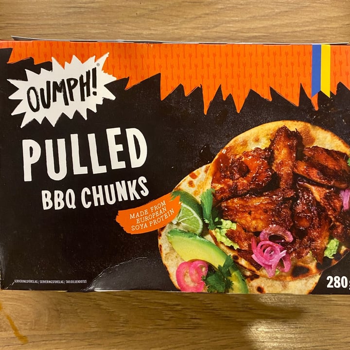 photo of Oumph! Pulled BBQ chunks shared by @potaytoes on  30 May 2024 - review