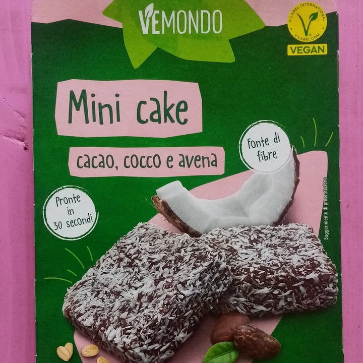 photo of Vemondo mini cake cacao cocco e avena shared by @valeveg75 on  14 Apr 2024 - review