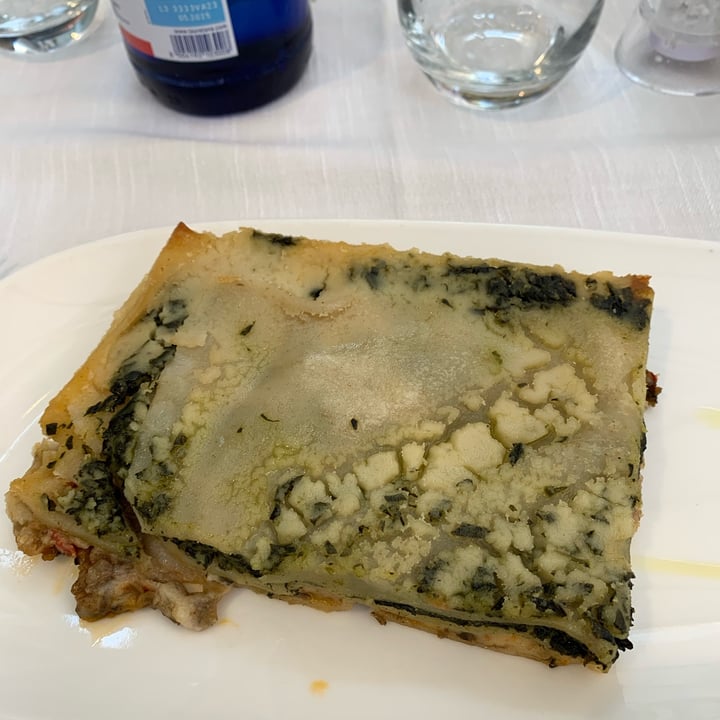 photo of il Lughino, come Natura insegna - Como lasagna allo erbazzone shared by @lorella67 on  28 Feb 2024 - review