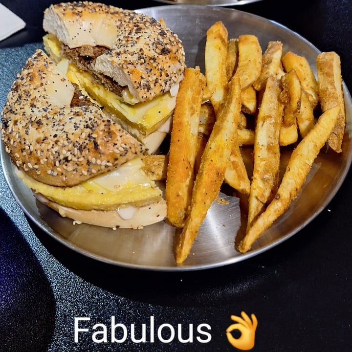 photo of Hollycake House Breakfast Bagel Sandwich shared by @veganfred on  26 Feb 2024 - review