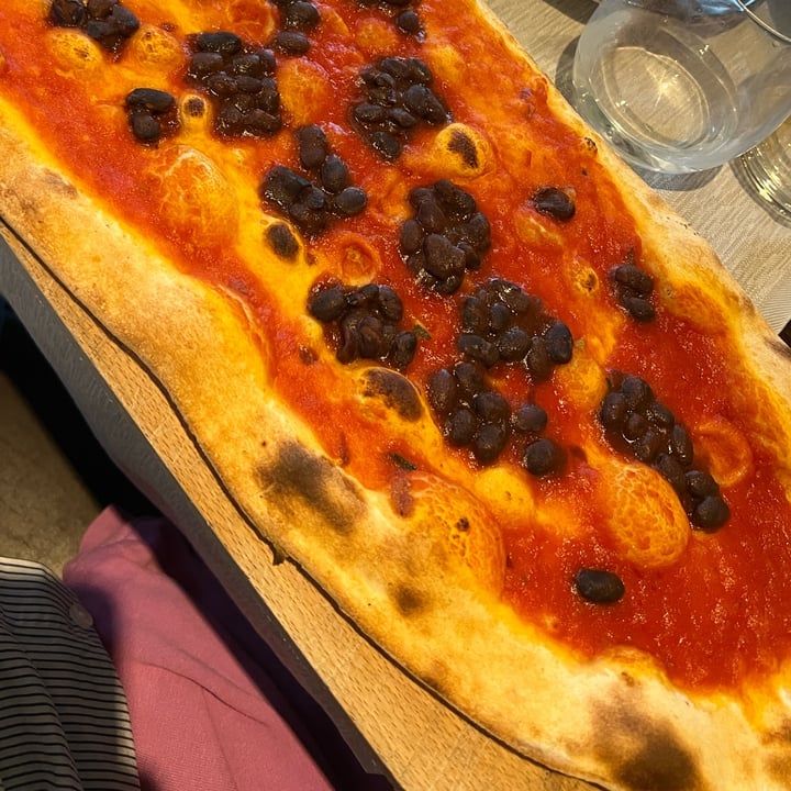 photo of Ristorante Pizzeria k13 - Eupilio (CO) pizza con fagioli shared by @gretyl on  24 Jun 2024 - review