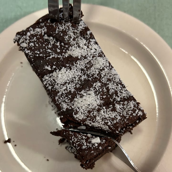 photo of Cìciri Brownie al cioccolato e cocco shared by @rumakaur on  15 Apr 2024 - review