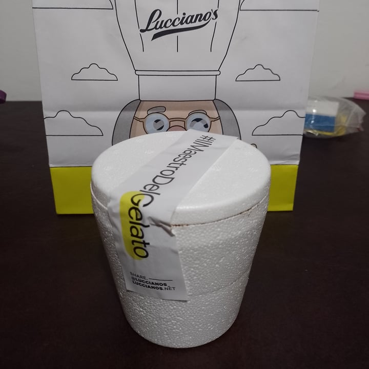 photo of Lucciano’s sorbete dark 72% cacao shared by @g77on on  01 Nov 2024 - review