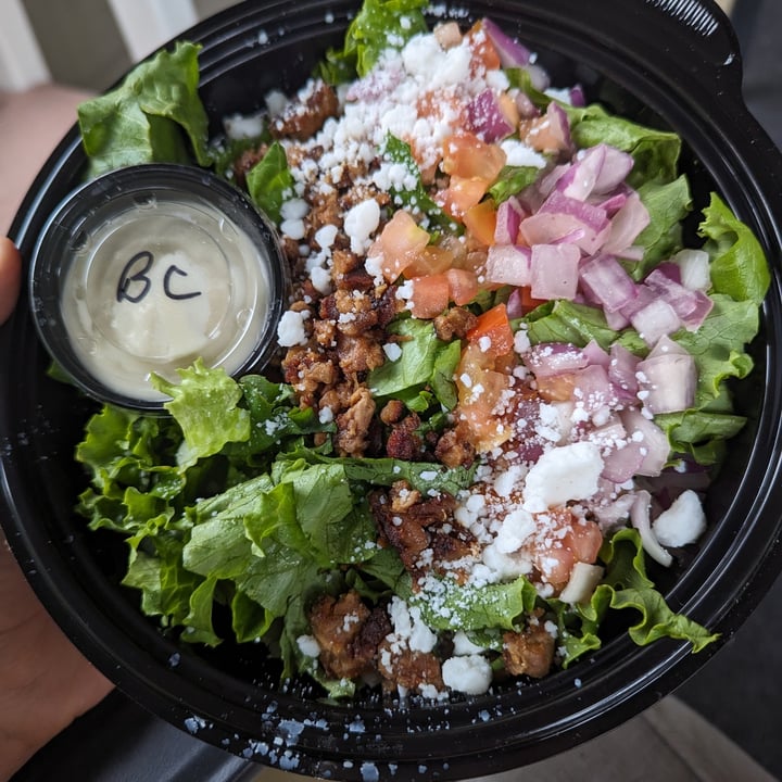 photo of 4th & State Bacon and Blue Salad shared by @kristig on  27 Jun 2024 - review