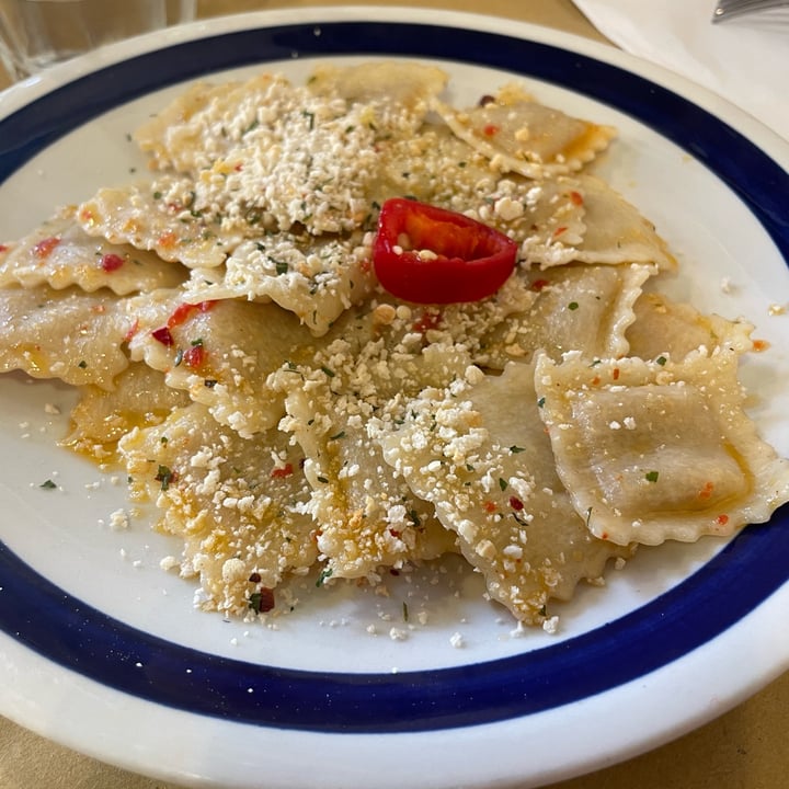 photo of In Pasta - Cibo e Convivio Ravioli di ceci e curry con aglio, olio e peperoncino shared by @vales12 on  07 Jul 2025 - review