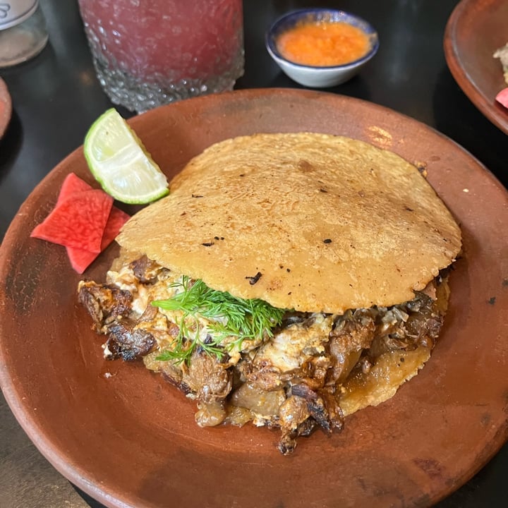 photo of Los Loosers gringa al pastor shared by @cleverjellyfish92 on  21 Dec 2023 - review