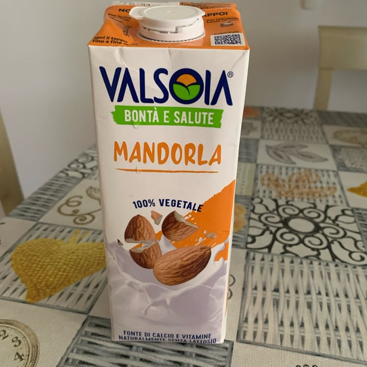photo of Valsoia Latte di mandorla shared by @lorella67 on  23 Aug 2025 - review