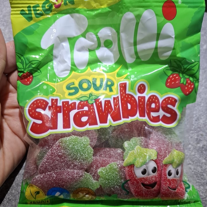 photo of Trolli Sour Strawbies shared by @giusii on  08 Sep 2024 - review