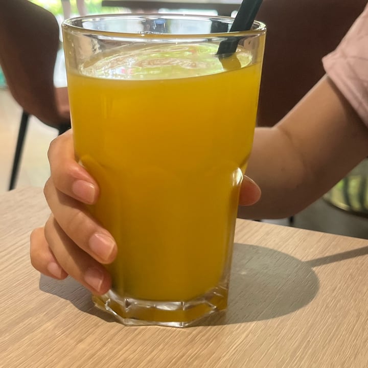 photo of GRUB freshly squeezed orange juice shared by @soy-orbison on  11 May 2024 - review